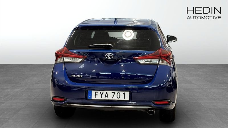 Toyota Auris bild 7