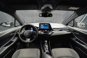 Toyota C-HR bild 10
