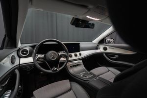 Mercedes E300 bild 14