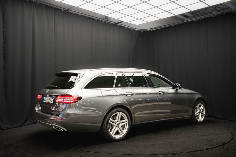 Mercedes E300 bild 6