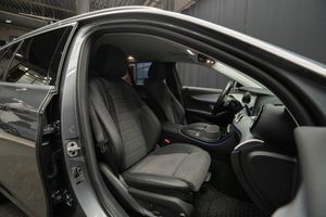 Mercedes E300 bild 17