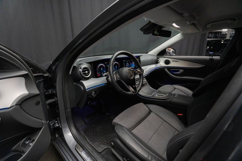Mercedes E300 bild 15