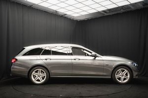 Mercedes E300 bild 5