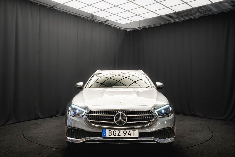 Mercedes E300 bild 3