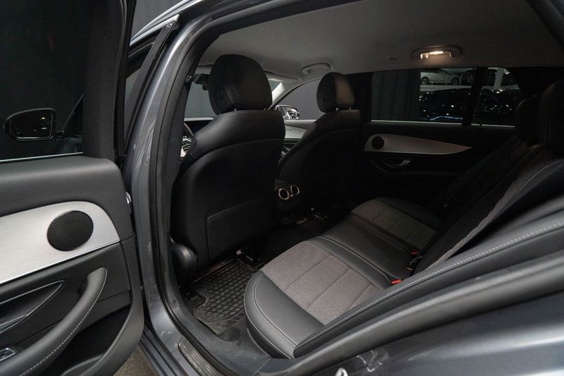 Mercedes E300 bild 18