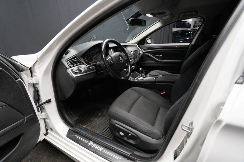 BMW 520 bild 14