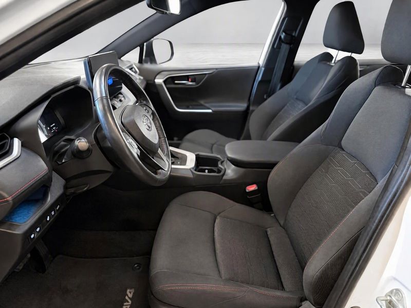 Toyota RAV4 bild 8