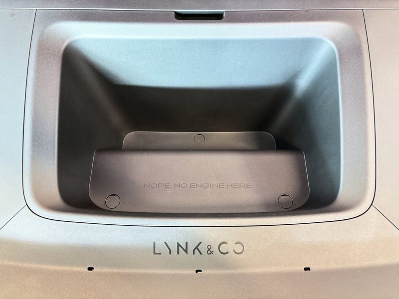 Lynk & Co 02 bild 28