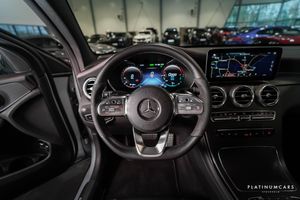 Mercedes GLC300 bild 10