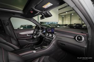 Mercedes GLC300 bild 6
