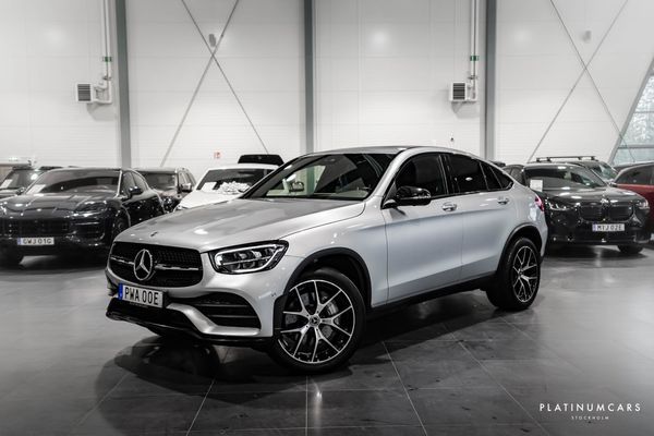 Mercedes GLC300 e Coupé 4MATIC AMG / 360° / Taklucka / Värmare - 2023