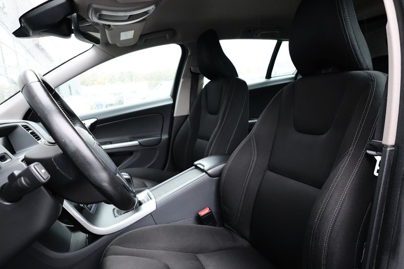 Volvo V60 bild 12