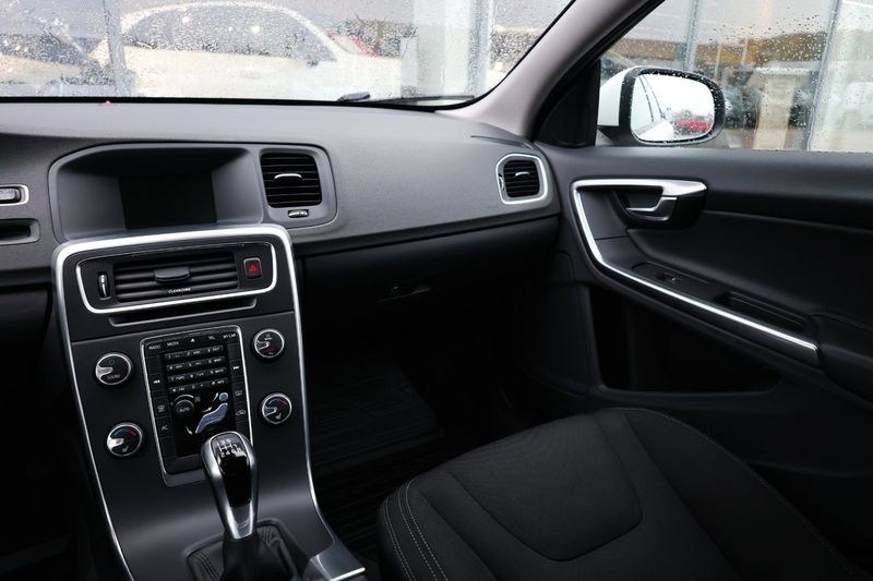 Volvo V60 bild 15