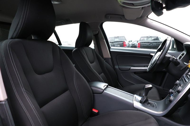 Volvo V60 bild 16