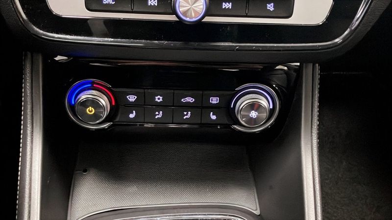 MG ZS EV bild 15