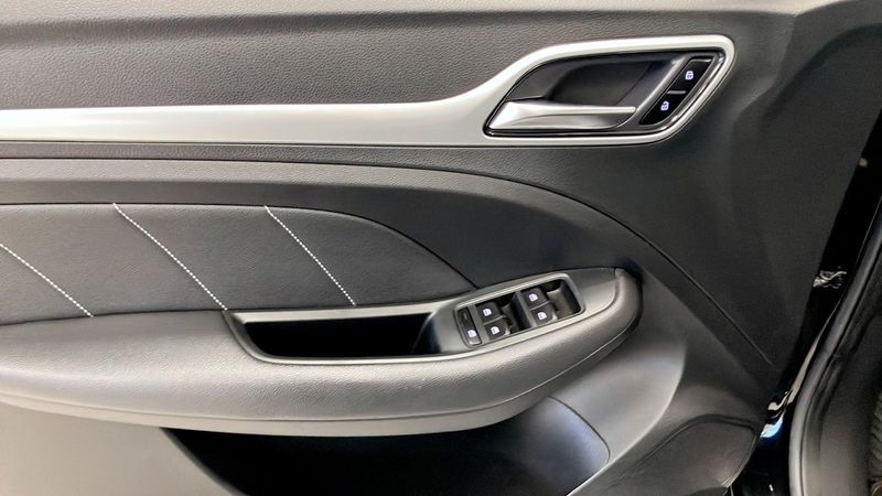 MG ZS EV bild 11