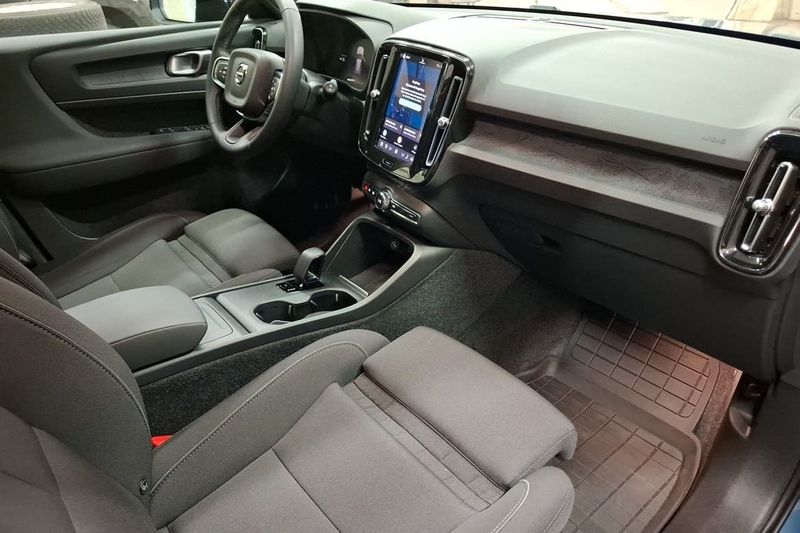 Volvo EX40 bild 15