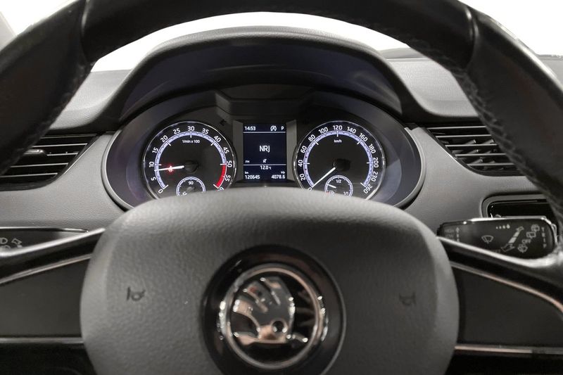 Skoda Octavia bild 23