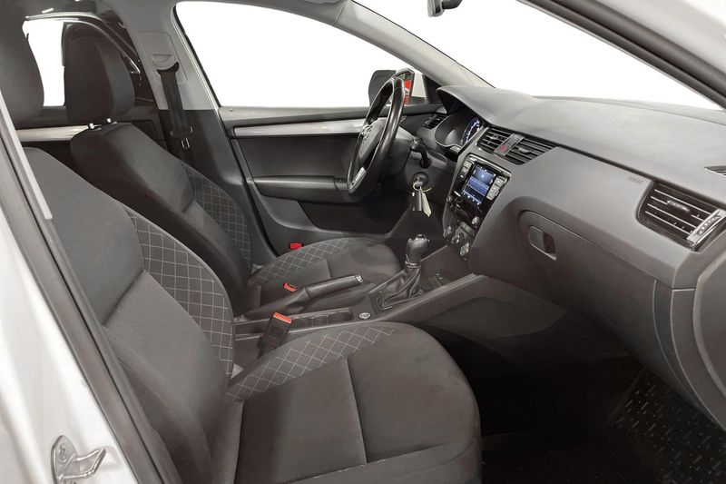 Skoda Octavia bild 14