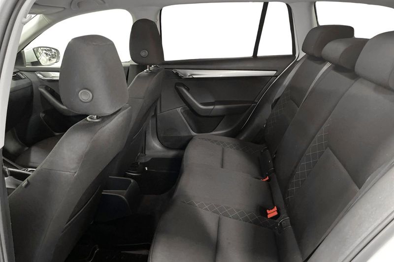 Skoda Octavia bild 16
