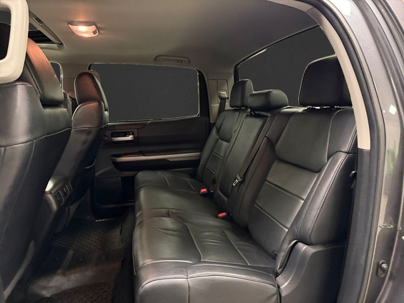 Toyota Tundra bild 10