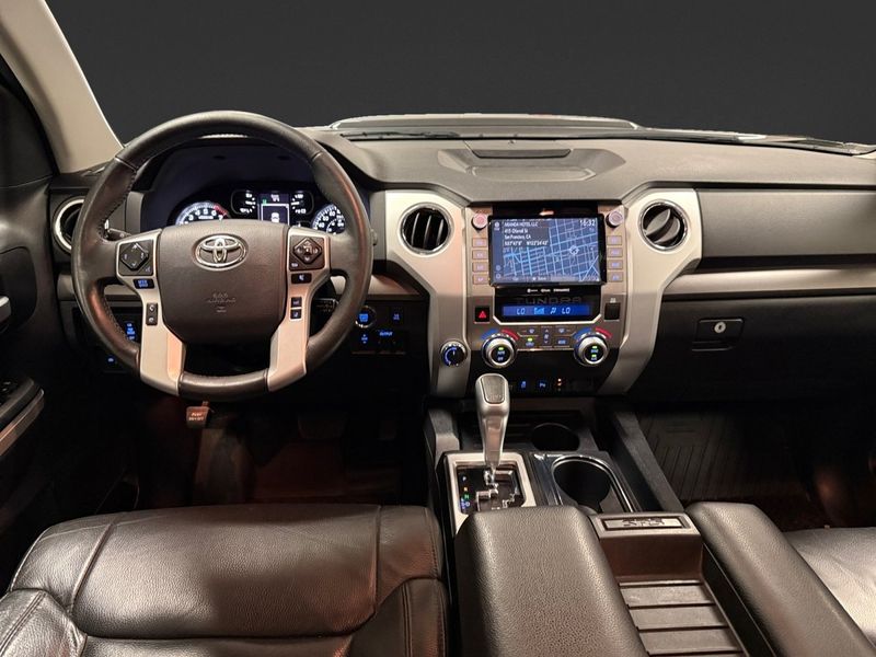 Toyota Tundra bild 12