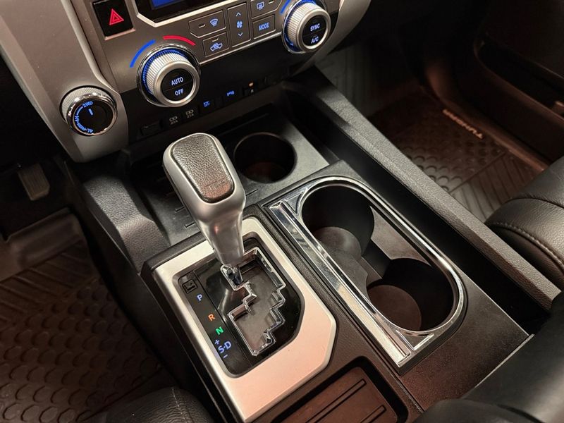 Toyota Tundra bild 13
