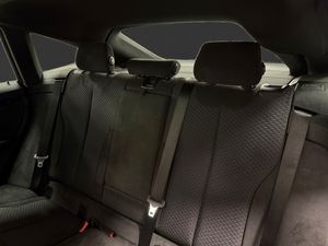 BMW 330 bild 10