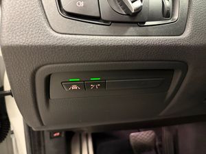 BMW 330 bild 15
