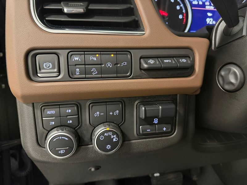 Chevrolet Tahoe bild 22