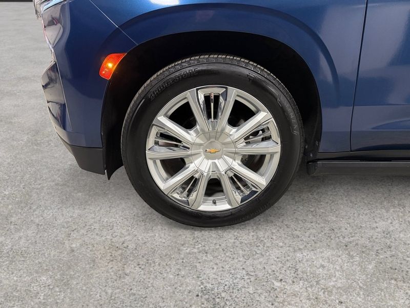 Chevrolet Tahoe bild 24