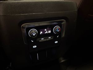Chevrolet Tahoe bild 12