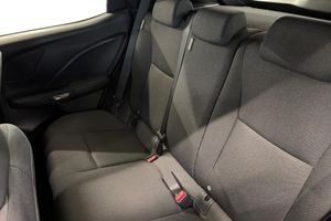 Lexus LBX bild 19