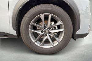 Lexus LBX bild 15