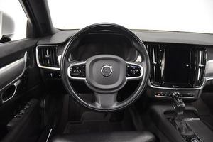 Volvo V90 bild 2