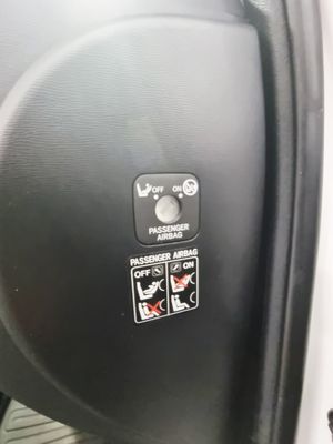 Toyota Avensis bild 21