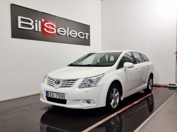 Toyota Avensis Kombi 2.0 Business Euro 4 En Ägare Ny Servad 6-Växl - 2009
