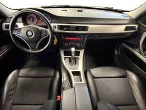 BMW 320 bild 10