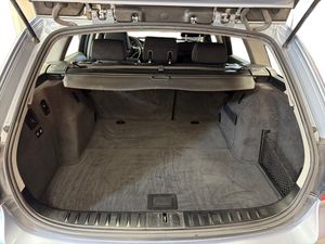 BMW 320 bild 29