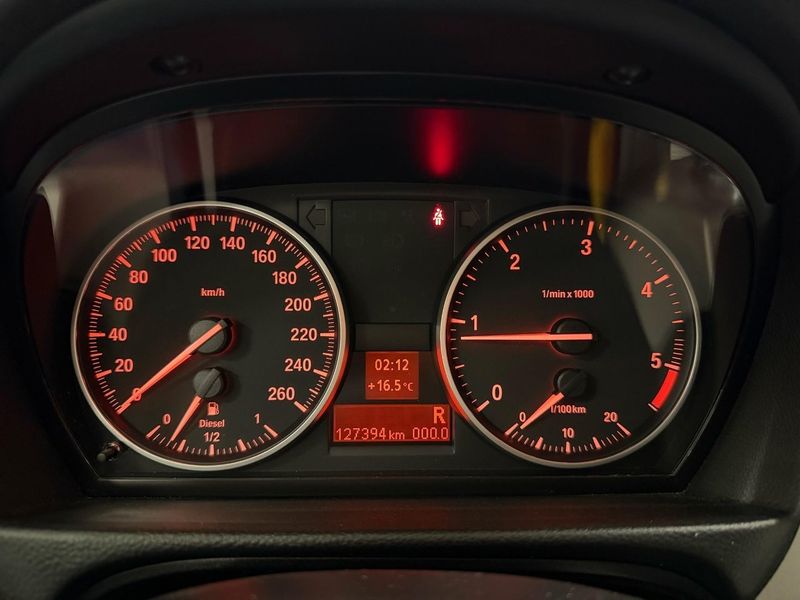 BMW 320 bild 14