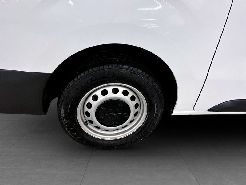 Opel Vivaro bild 7