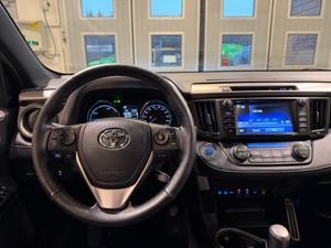 Toyota RAV4 bild 8
