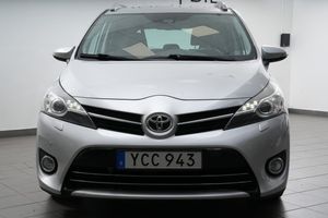 Toyota Verso bild 7