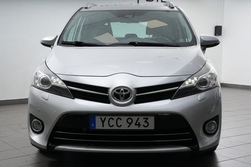 Toyota Verso bild 7