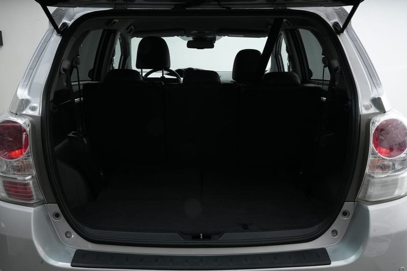 Toyota Verso bild 12