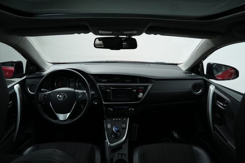 Toyota Auris bild 13