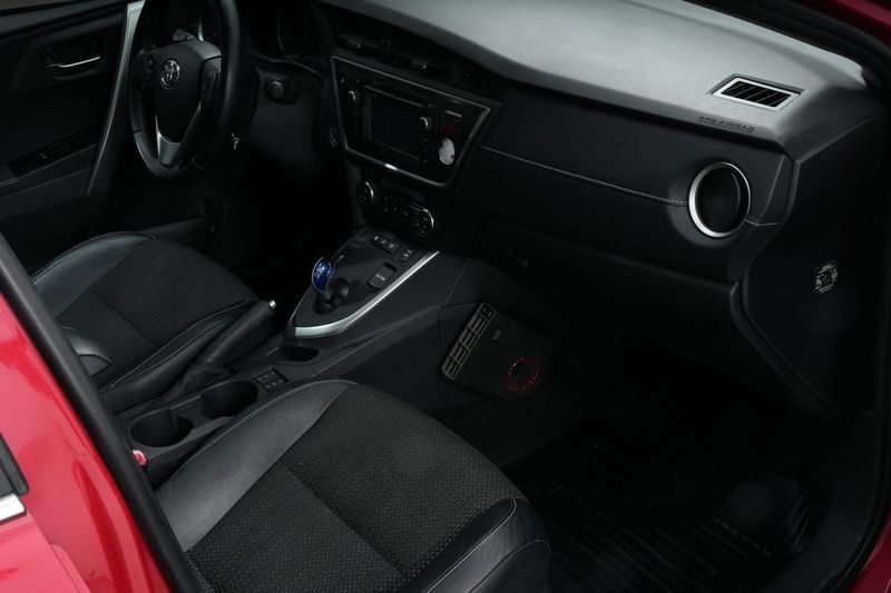 Toyota Auris bild 14