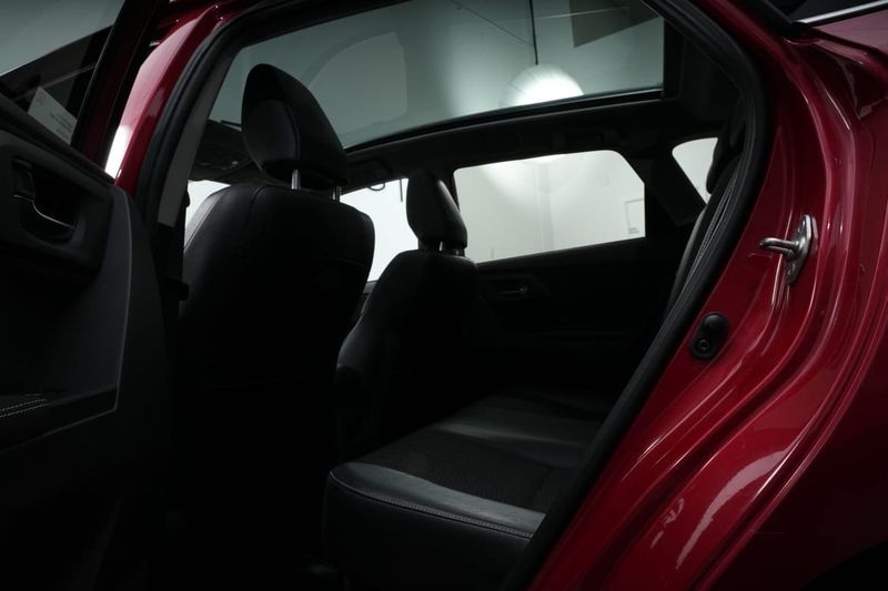 Toyota Auris bild 12