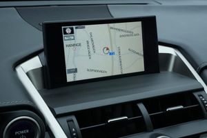 Lexus NX bild 21