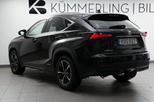 Lexus NX bild 10